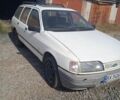 Белый Форд Сиерра, объемом двигателя 2.3 л и пробегом 240 тыс. км за 794 $, фото 2 на Automoto.ua