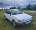 Білий Форд Сієрра, об'ємом двигуна 1.8 л та пробігом 350 тис. км за 1100 $, фото 1 на Automoto.ua