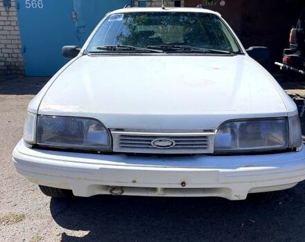 Белый Форд Сиерра, объемом двигателя 1.6 л и пробегом 189 тыс. км за 300 $, фото 1 на Automoto.ua