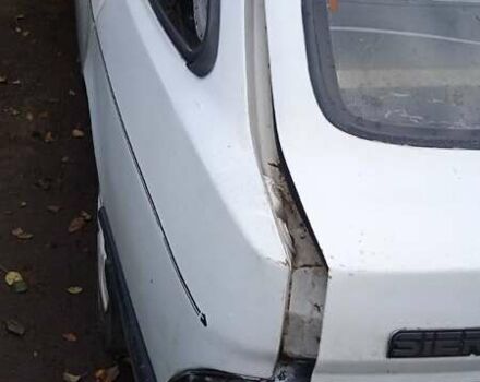 Белый Форд Сиерра, объемом двигателя 2.3 л и пробегом 200 тыс. км за 399 $, фото 3 на Automoto.ua