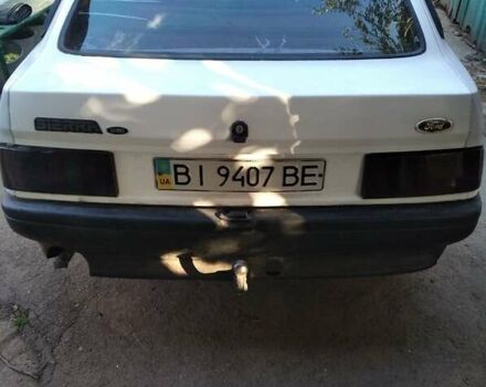 Белый Форд Сиерра, объемом двигателя 2.3 л и пробегом 200 тыс. км за 399 $, фото 1 на Automoto.ua
