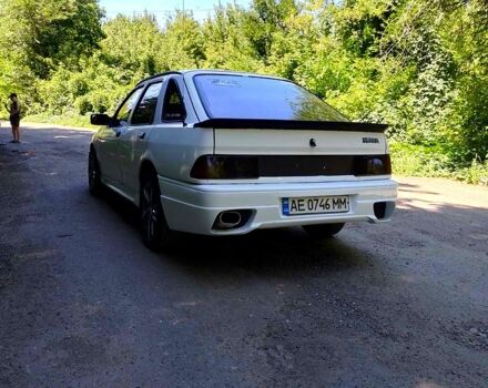 Белый Форд Сиерра, объемом двигателя 2 л и пробегом 156 тыс. км за 1750 $, фото 1 на Automoto.ua