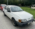 Белый Форд Сиерра, объемом двигателя 2 л и пробегом 46 тыс. км за 800 $, фото 1 на Automoto.ua
