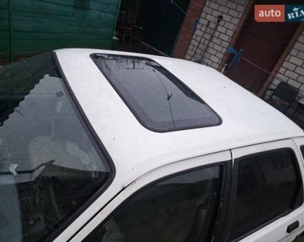 Білий Форд Сієрра, об'ємом двигуна 2 л та пробігом 300 тис. км за 500 $, фото 5 на Automoto.ua