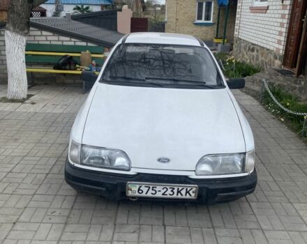 Белый Форд Сиерра, объемом двигателя 0 л и пробегом 3 тыс. км за 1000 $, фото 1 на Automoto.ua