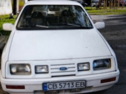Форд Сиерра 1985 в Чернигове на Automoto.ua Белый Форд Сиерра, объемом двигателя 1.8 л и пробегом 1 тыс. км за 650 $, фото 1 на Automoto.ua