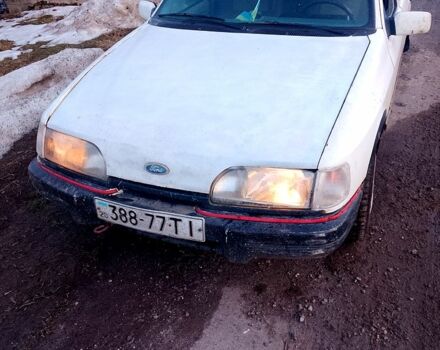 Белый Форд Сиерра, объемом двигателя 2.3 л и пробегом 215 тыс. км за 700 $, фото 1 на Automoto.ua