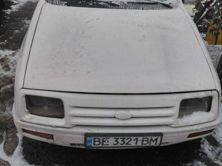 Білий Форд Сієрра, об'ємом двигуна 2 л та пробігом 200 тис. км за 663 $, фото 1 на Automoto.ua