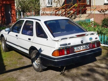 Форд Сиерра 1986 в Луцке на Automoto.ua Белый Форд Сиерра, объемом двигателя 1.6 л и пробегом 300 тыс. км за 1050 $, фото 1 на Automoto.ua