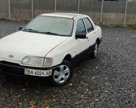 Белый Форд Сиерра, объемом двигателя 2 л и пробегом 250 тыс. км за 800 $, фото 1 на Automoto.ua