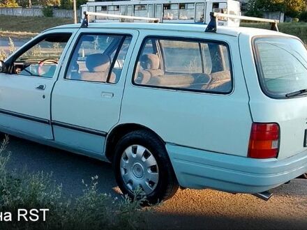 Форд Сиерра 1987 в Днепре (Днепропетровске) на Automoto.ua Белый Форд Сиерра, объемом двигателя 2 л и пробегом 148 тыс. км за 836 $, фото 1 на Automoto.ua