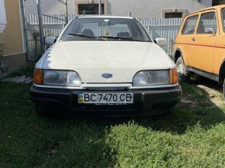 Форд Сієрра 1987 у Чорткові на Automoto.ua Білий Форд Сієрра, об'ємом двигуна 2 л та пробігом 150 тис. км за 550 $, фото 1 на Automoto.ua