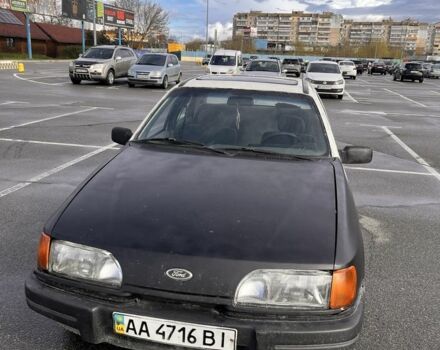 Белый Форд Сиерра, объемом двигателя 2 л и пробегом 56 тыс. км за 650 $, фото 1 на Automoto.ua