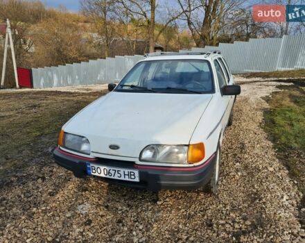 Белый Форд Сиерра, объемом двигателя 1.8 л и пробегом 432 тыс. км за 1500 $, фото 1 на Automoto.ua