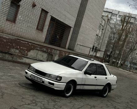 Білий Форд Сієрра, об'ємом двигуна 2 л та пробігом 333 тис. км за 800 $, фото 1 на Automoto.ua