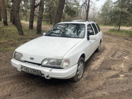 Форд Сієрра 1988 у Дніпро (Дніпропетровську) на Automoto.ua Білий Форд Сієрра, об'ємом двигуна 2 л та пробігом 250 тис. км за 1000 $, фото 1 на Automoto.ua