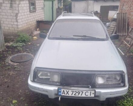 Белый Форд Сиерра, объемом двигателя 1.6 л и пробегом 300 тыс. км за 473 $, фото 1 на Automoto.ua