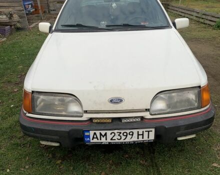 Белый Форд Сиерра, объемом двигателя 2 л и пробегом 3 тыс. км за 859 $, фото 1 на Automoto.ua