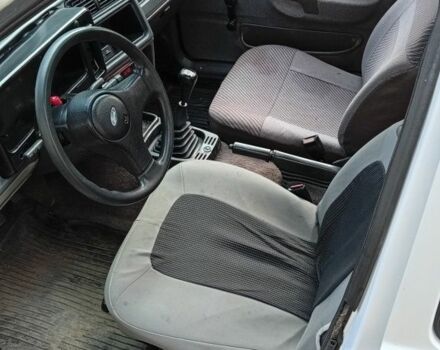 Белый Форд Сиерра, объемом двигателя 2 л и пробегом 300 тыс. км за 850 $, фото 1 на Automoto.ua