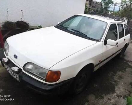 Білий Форд Сієрра, об'ємом двигуна 2 л та пробігом 252 тис. км за 650 $, фото 1 на Automoto.ua