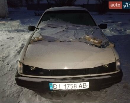 Белый Форд Сиерра, объемом двигателя 2 л и пробегом 100 тыс. км за 2500 $, фото 1 на Automoto.ua