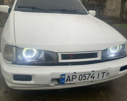 Білий Форд Сієрра, об'ємом двигуна 2 л та пробігом 200 тис. км за 3200 $, фото 1 на Automoto.ua