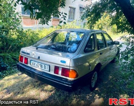 Бежевий Форд Сієрра, об'ємом двигуна 2 л та пробігом 200 тис. км за 650 $, фото 2 на Automoto.ua
