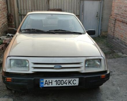 Бежевый Форд Сиерра, объемом двигателя 1.6 л и пробегом 40 тыс. км за 1092 $, фото 1 на Automoto.ua