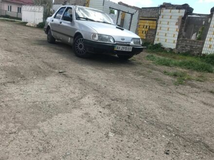 Форд Сиерра 1988 в Синельниковом на Automoto.ua Бежевый Форд Сиерра, объемом двигателя 1.8 л и пробегом 30 тыс. км за 508 $, фото 1 на Automoto.ua