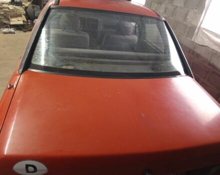 Черный Форд Сиерра, объемом двигателя 1.8 л и пробегом 90 тыс. км за 381 $, фото 1 на Automoto.ua