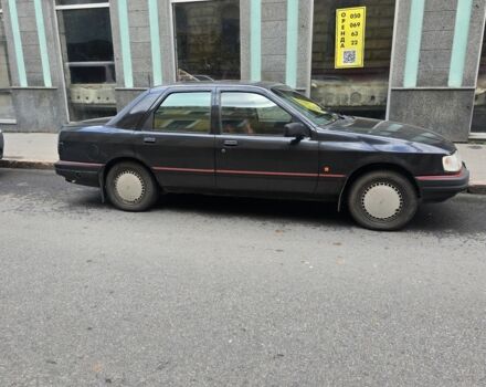 Чорний Форд Сієрра, об'ємом двигуна 0 л та пробігом 250 тис. км за 1050 $, фото 4 на Automoto.ua