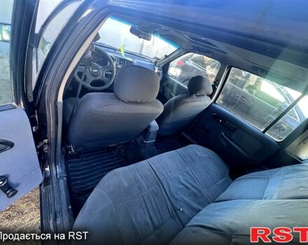 Черный Форд Сиерра, объемом двигателя 1.8 л и пробегом 300 тыс. км за 850 $, фото 7 на Automoto.ua