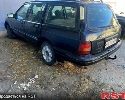 Черный Форд Сиерра, объемом двигателя 1.8 л и пробегом 300 тыс. км за 850 $, фото 1 на Automoto.ua