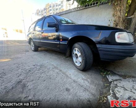 Черный Форд Сиерра, объемом двигателя 1.8 л и пробегом 300 тыс. км за 850 $, фото 5 на Automoto.ua