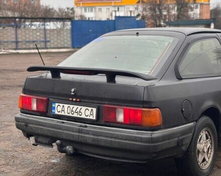 Черный Форд Сиерра, объемом двигателя 1.6 л и пробегом 158 тыс. км за 1250 $, фото 4 на Automoto.ua