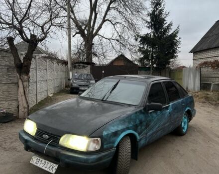 Черный Форд Сиерра, объемом двигателя 2 л и пробегом 77 тыс. км за 370 $, фото 1 на Automoto.ua