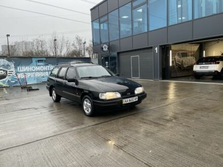 Черный Форд Сиерра, объемом двигателя 2 л и пробегом 240 тыс. км за 1200 $, фото 1 на Automoto.ua