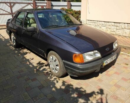 Форд Сієрра 1987 у Ужгороді на Automoto.ua Фіолетовий Форд Сієрра, об'ємом двигуна 2 л та пробігом 90 тис. км за 2000 $, фото 4 на Automoto.ua