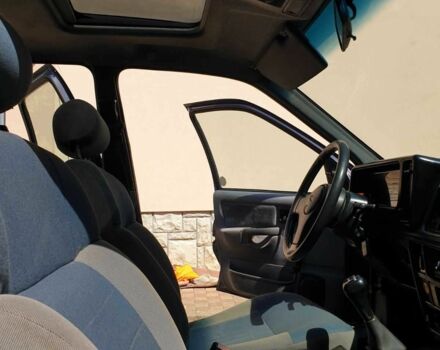 Форд Сієрра 1987 у Ужгороді на Automoto.ua Фіолетовий Форд Сієрра, об'ємом двигуна 2 л та пробігом 90 тис. км за 2000 $, фото 12 на Automoto.ua