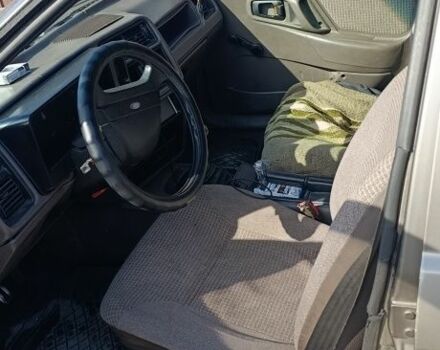 Коричневий Форд Сієрра, об'ємом двигуна 2 л та пробігом 20 тис. км за 357 $, фото 2 на Automoto.ua