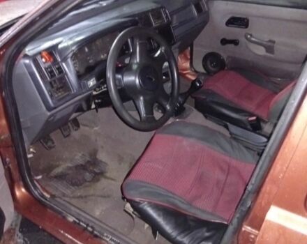 Коричневый Форд Сиерра, объемом двигателя 1.6 л и пробегом 100 тыс. км за 589 $, фото 4 на Automoto.ua