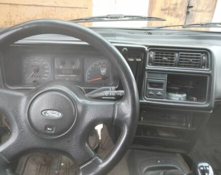 Коричневый Форд Сиерра, объемом двигателя 2 л и пробегом 60 тыс. км за 800 $, фото 4 на Automoto.ua