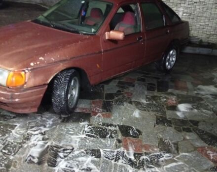 Коричневый Форд Сиерра, объемом двигателя 1.6 л и пробегом 100 тыс. км за 589 $, фото 1 на Automoto.ua