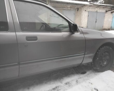 Коричневый Форд Сиерра, объемом двигателя 2 л и пробегом 60 тыс. км за 800 $, фото 3 на Automoto.ua