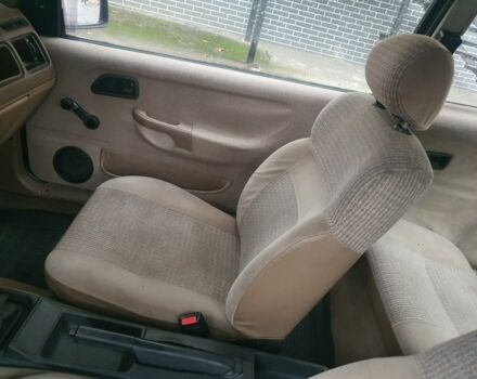 Коричневый Форд Сиерра, объемом двигателя 1.8 л и пробегом 140 тыс. км за 2000 $, фото 5 на Automoto.ua