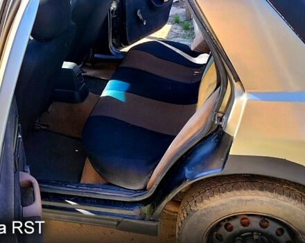 Коричневий Форд Сієрра, об'ємом двигуна 2 л та пробігом 98 тис. км за 1400 $, фото 6 на Automoto.ua