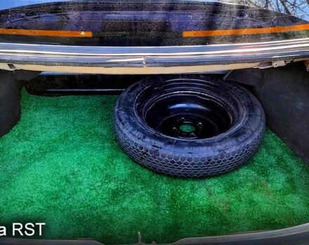 Коричневий Форд Сієрра, об'ємом двигуна 2 л та пробігом 98 тис. км за 1400 $, фото 1 на Automoto.ua