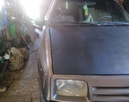 Коричневый Форд Сиерра, объемом двигателя 2 л и пробегом 370 тыс. км за 710 $, фото 5 на Automoto.ua