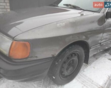 Коричневый Форд Сиерра, объемом двигателя 2 л и пробегом 60 тыс. км за 800 $, фото 5 на Automoto.ua