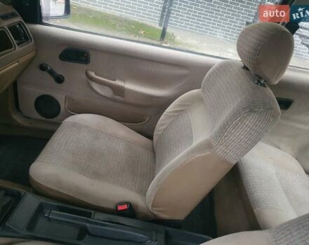 Коричневый Форд Сиерра, объемом двигателя 1.8 л и пробегом 40 тыс. км за 2000 $, фото 4 на Automoto.ua